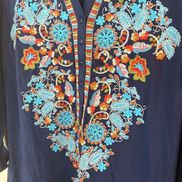 Solitaire Navy Blue Embroidered Top, Large - Picture 3 of 6